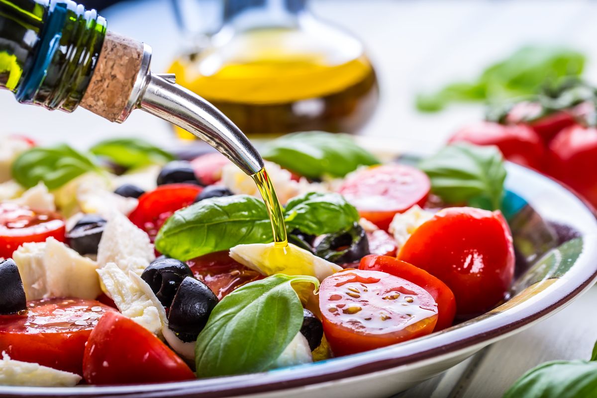 insalata dieta mediterranea