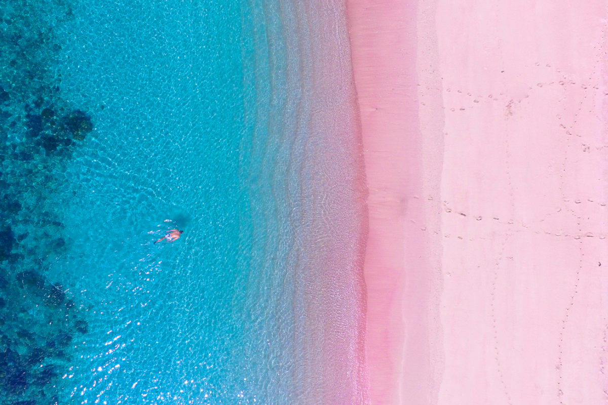 Spiagge di sabbia rosa