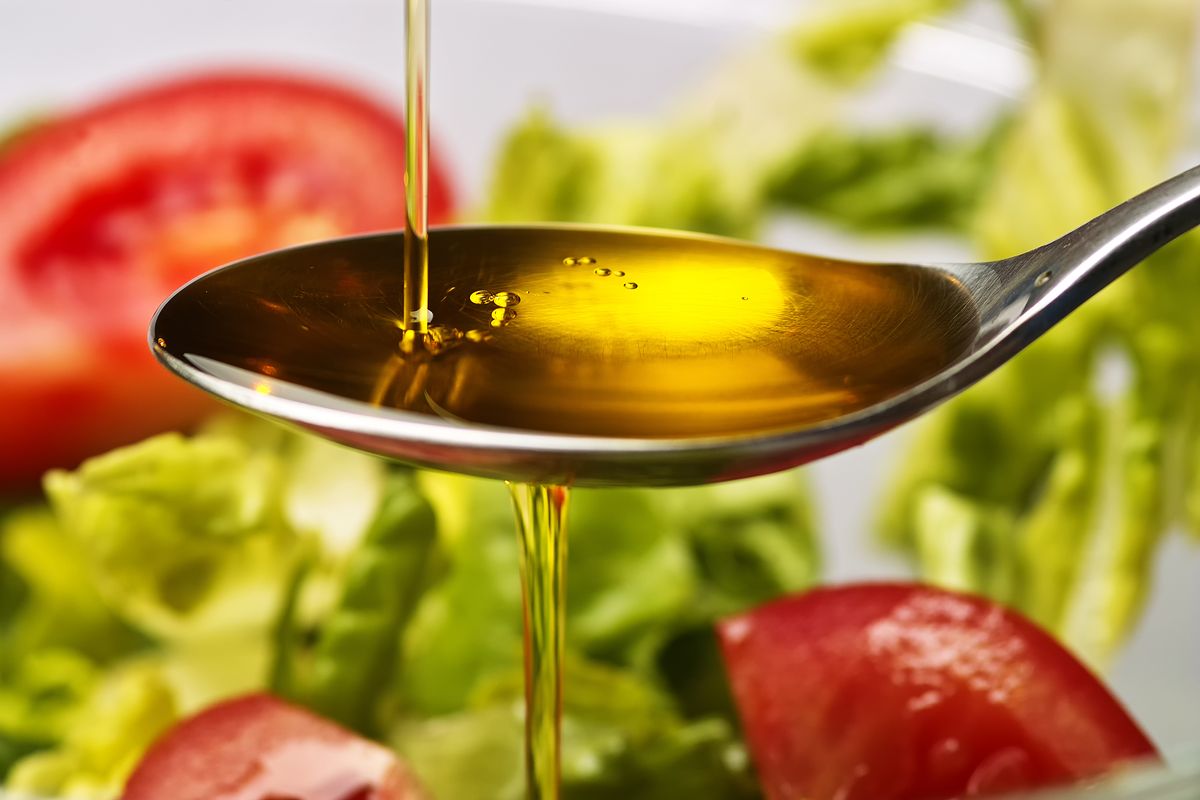 Un cucchiaio d'olio evo
