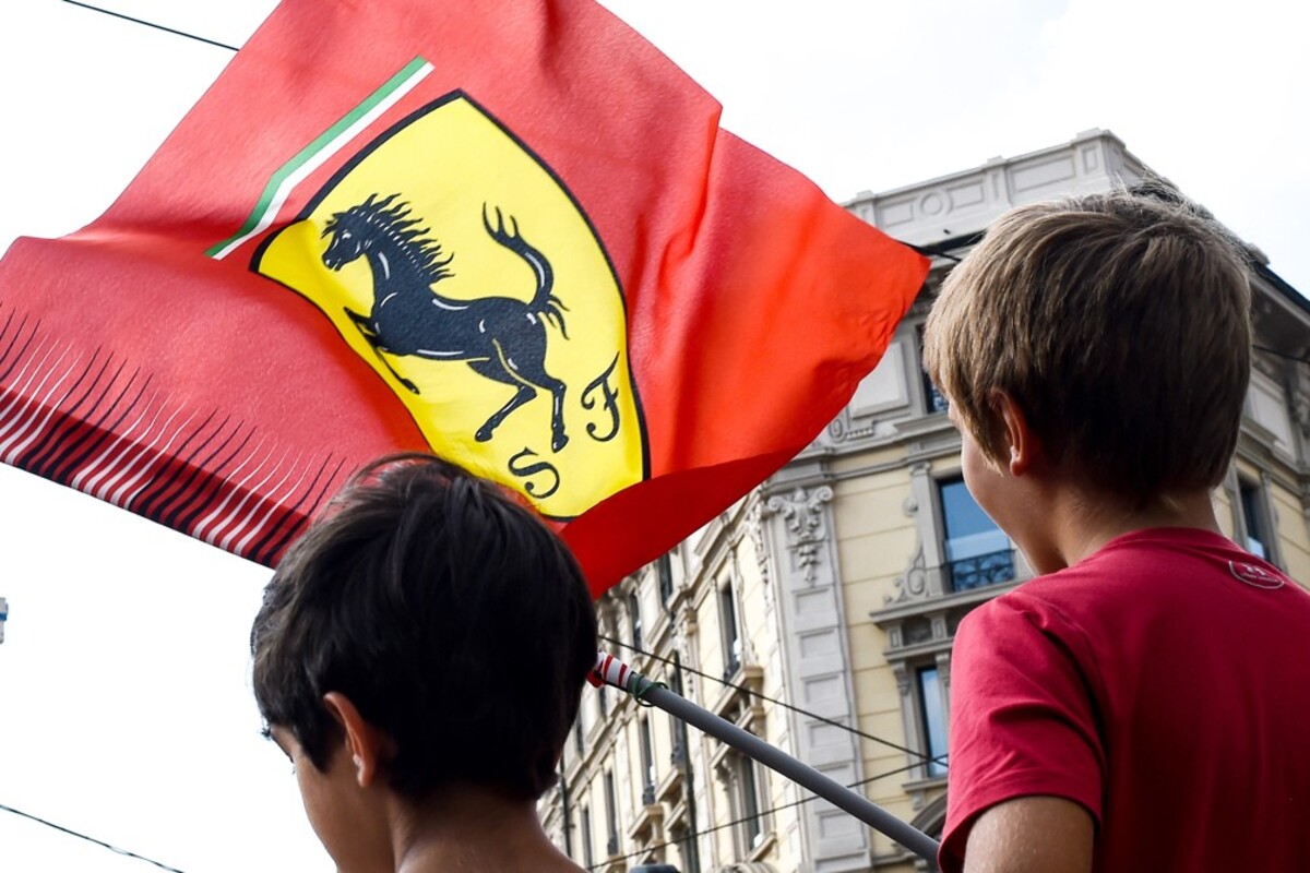 bandiera Ferrari