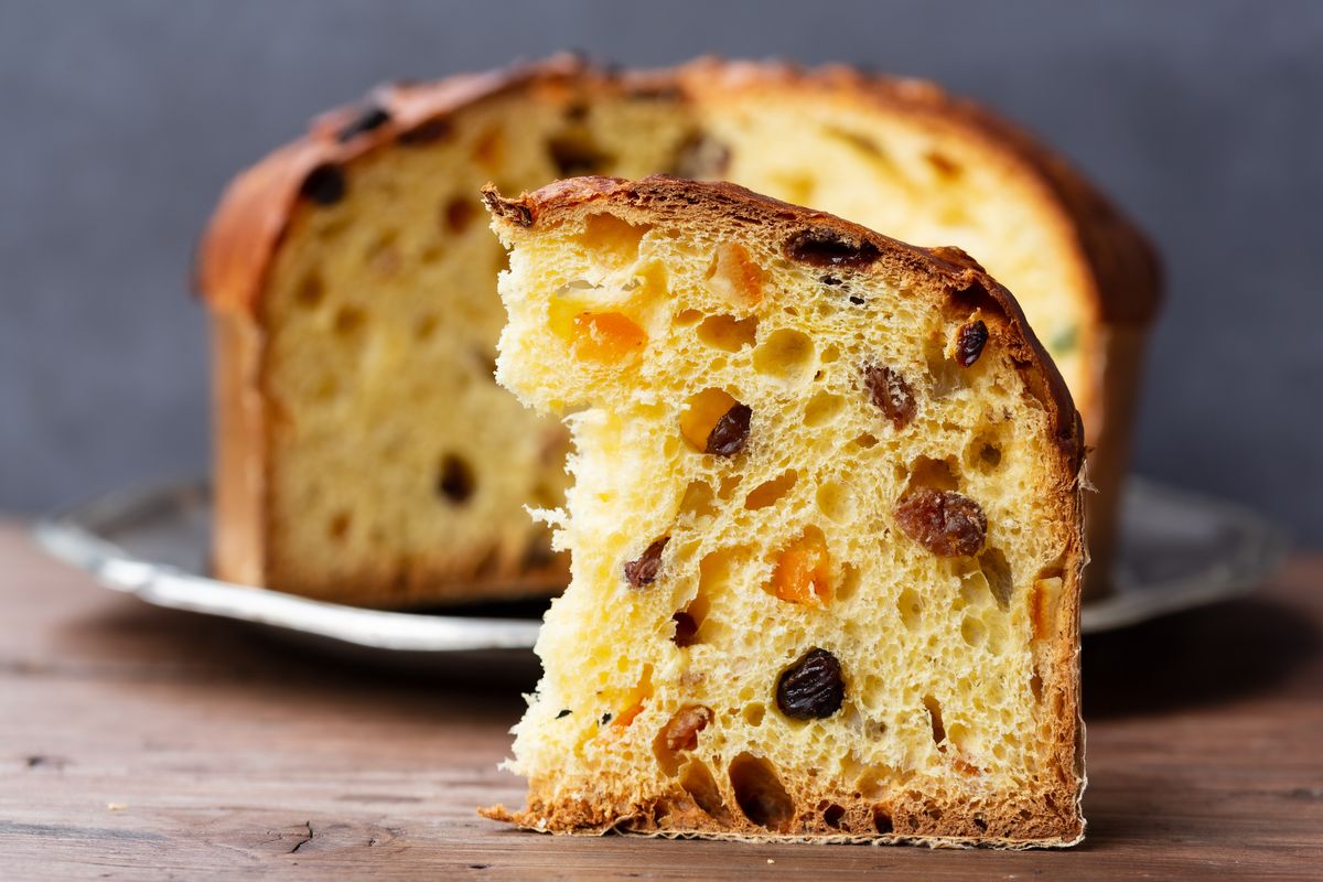 Un panettone a fette