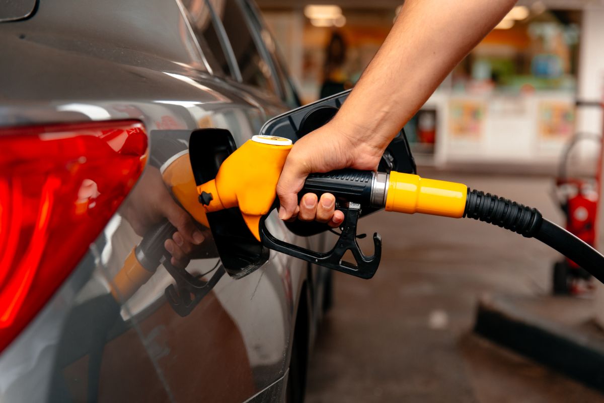 Pompa di benzina