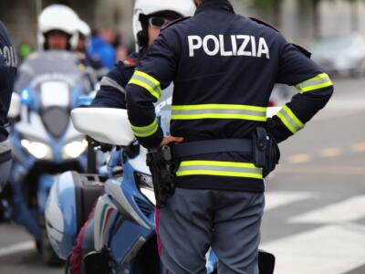 agenti polizia
