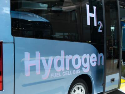 Un autobus a idrogeno