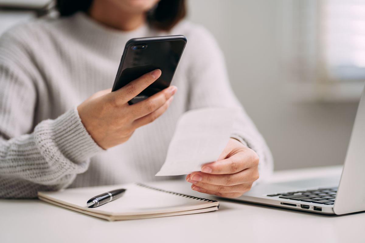 Pagare bolletta con smartphone
