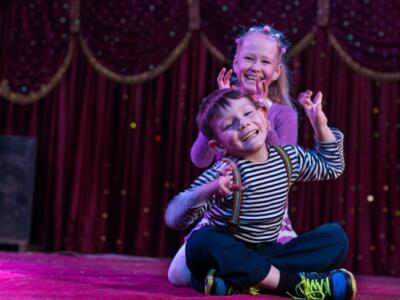 Bambini sul palco