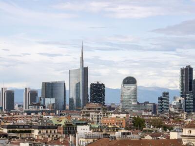 Lo skyline di Milano con i suoi grattacieli