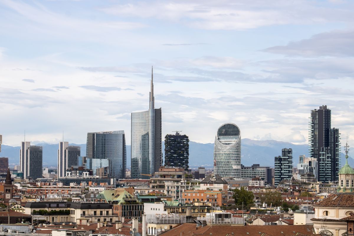 Lo skyline di Milano con i suoi grattacieli