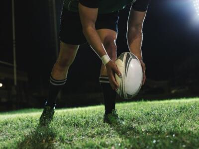 Un giocatore di rugby in campo