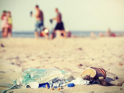 Immondizia in spiaggia