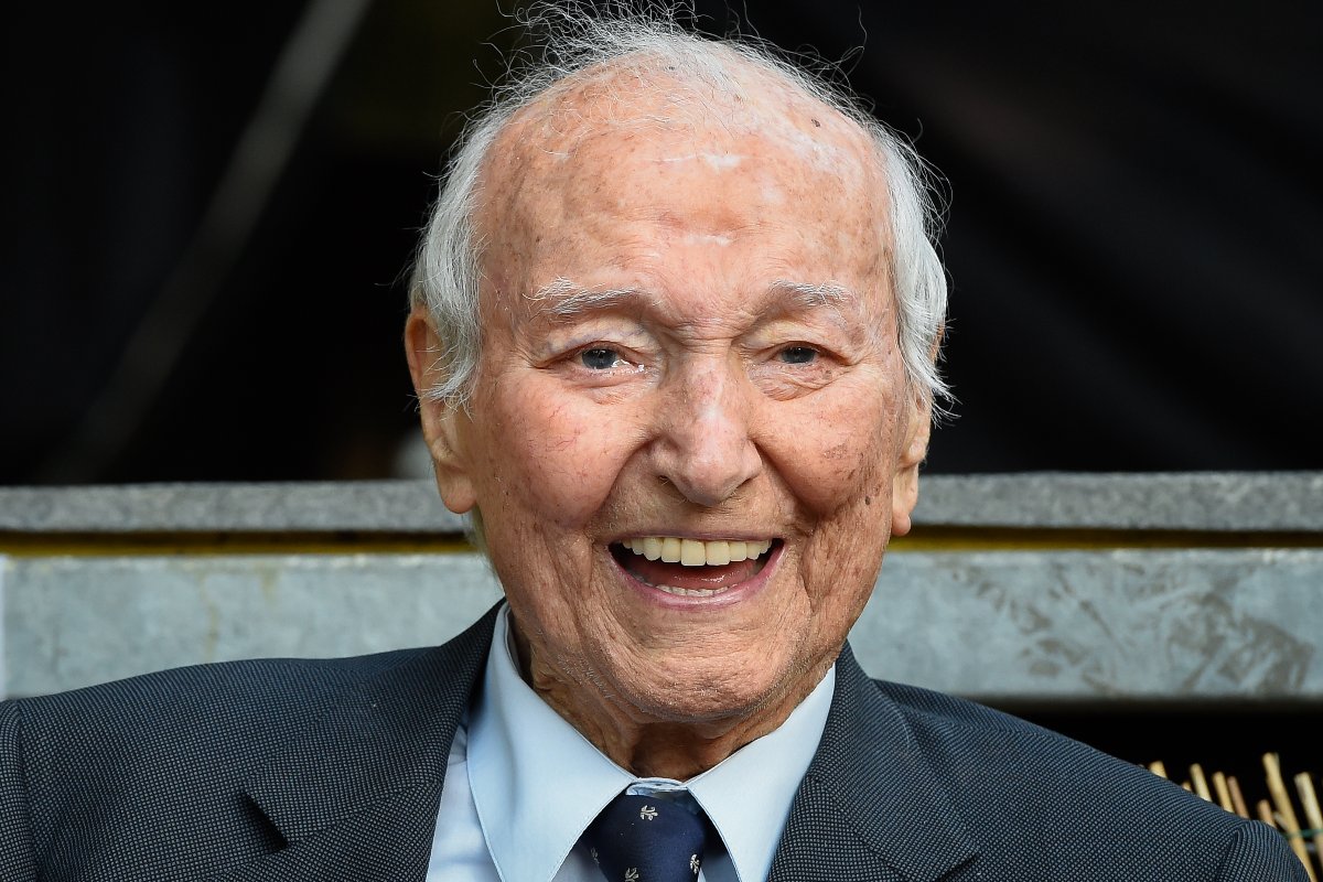 Un primo piano di Piero Angela